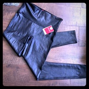 Spanx faux leather leggings size petite medium